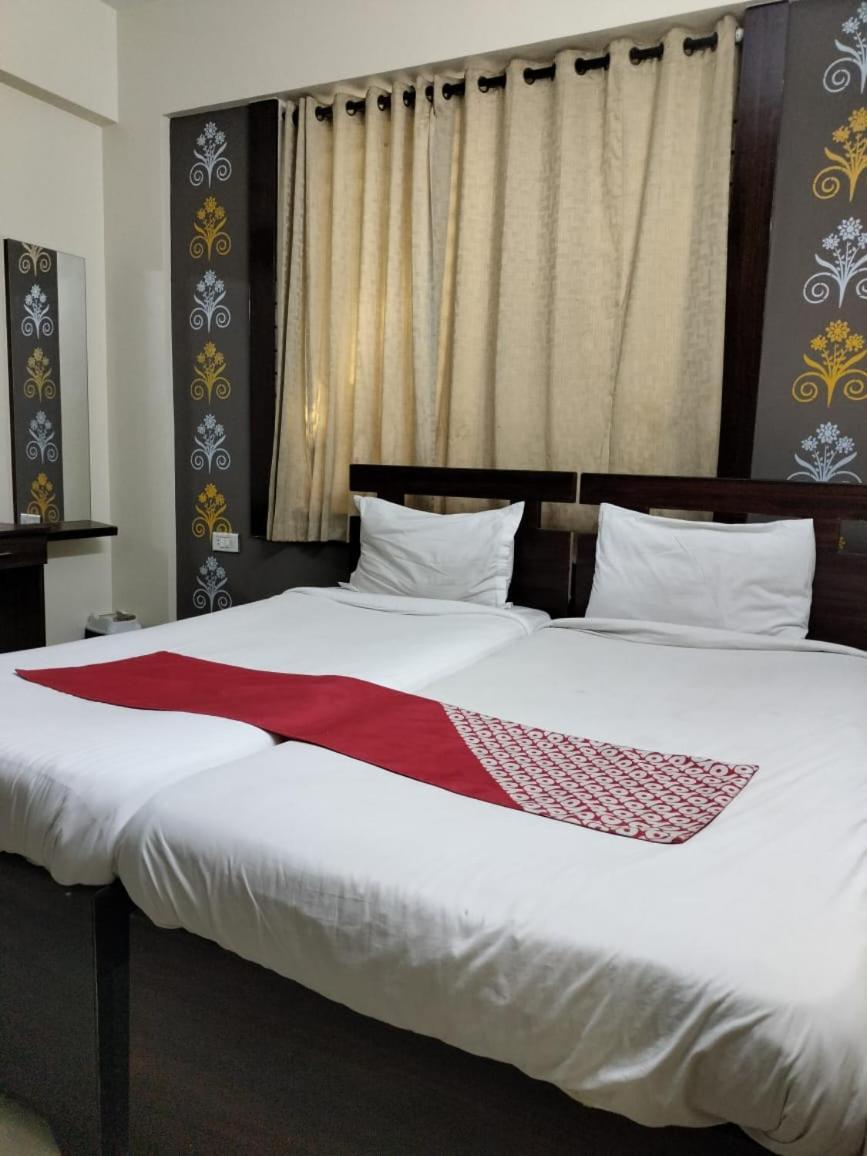 Grand Residency Albergue Bangalore Exterior foto
